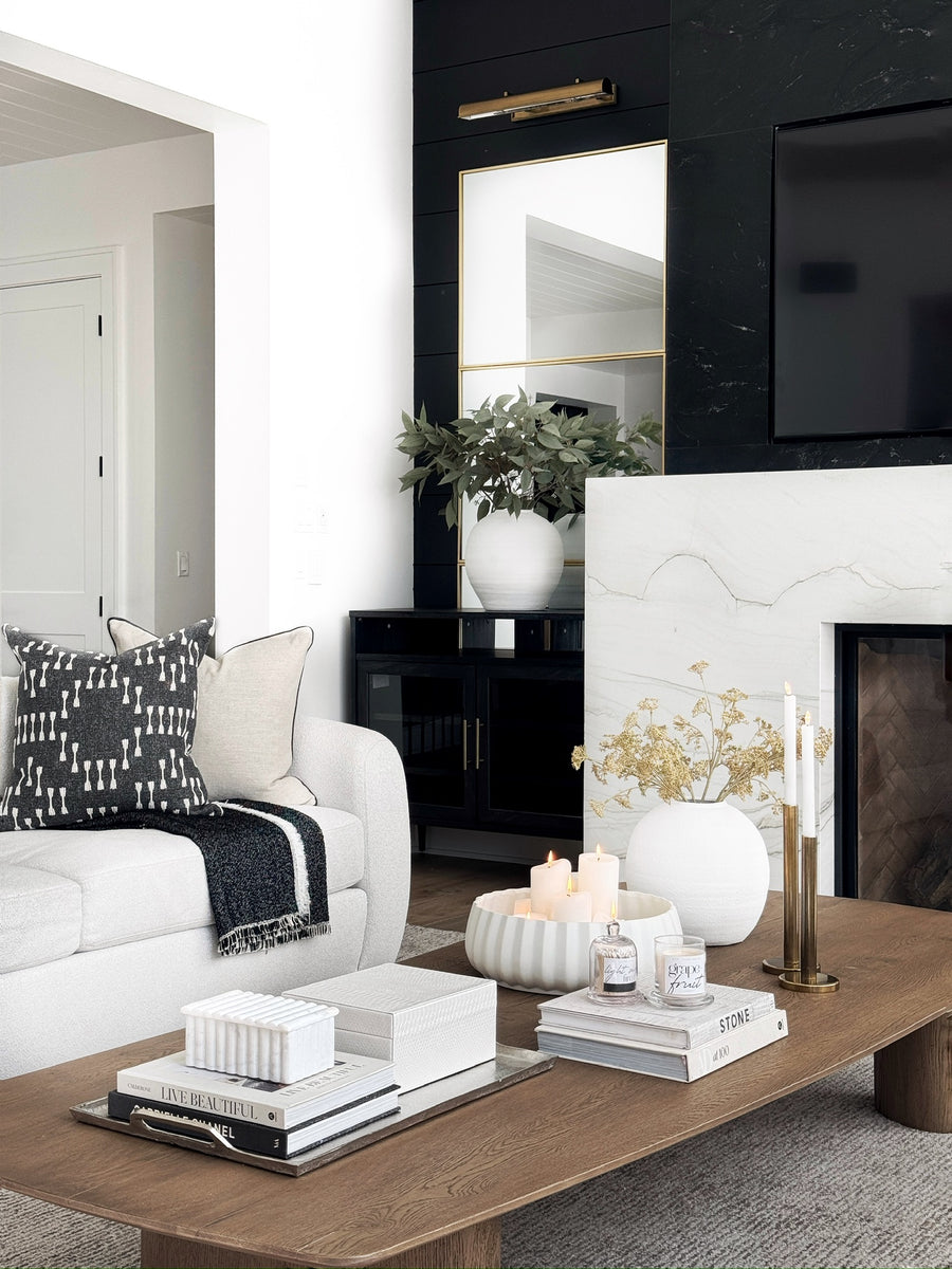 Table Styled Modern Table Styling – The Style Edit Collective
